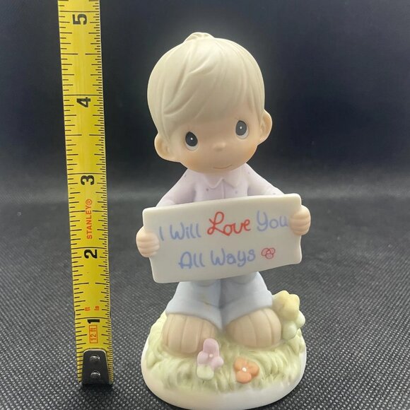 Precious Moments “I Will Love You All Ways” (Item #679704, 1999) - Picture 8 of 9